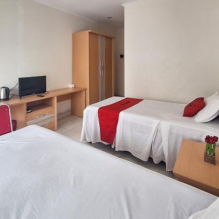 Reddoorz Resort At Tridaya Cisarua Puncak Екстериор снимка