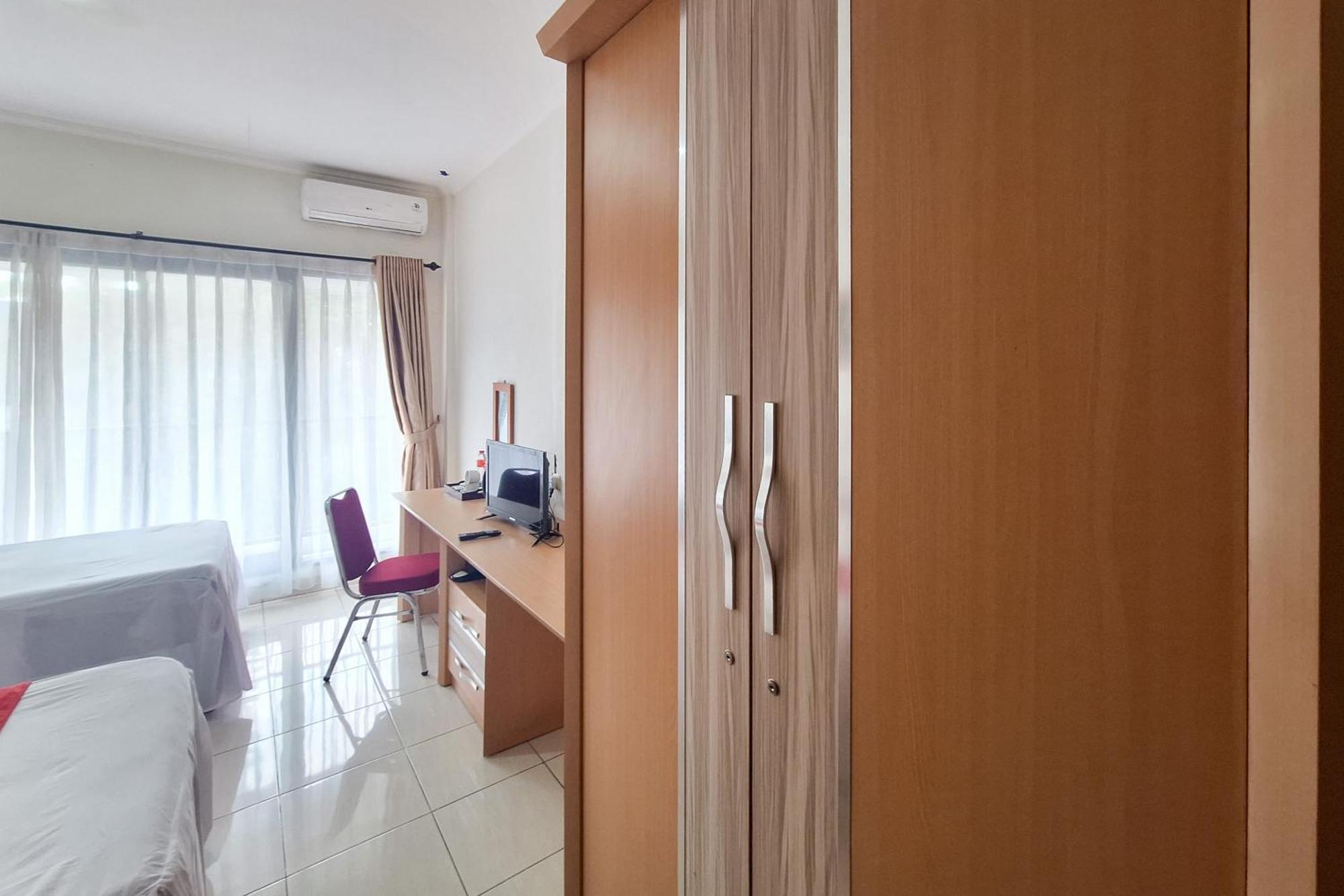 Reddoorz Resort At Tridaya Cisarua Puncak Екстериор снимка
