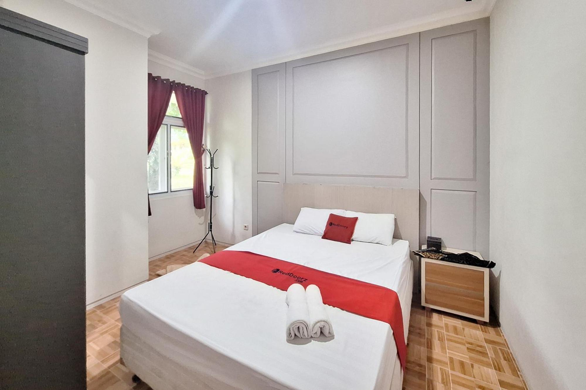 Reddoorz Resort At Tridaya Cisarua Puncak Екстериор снимка